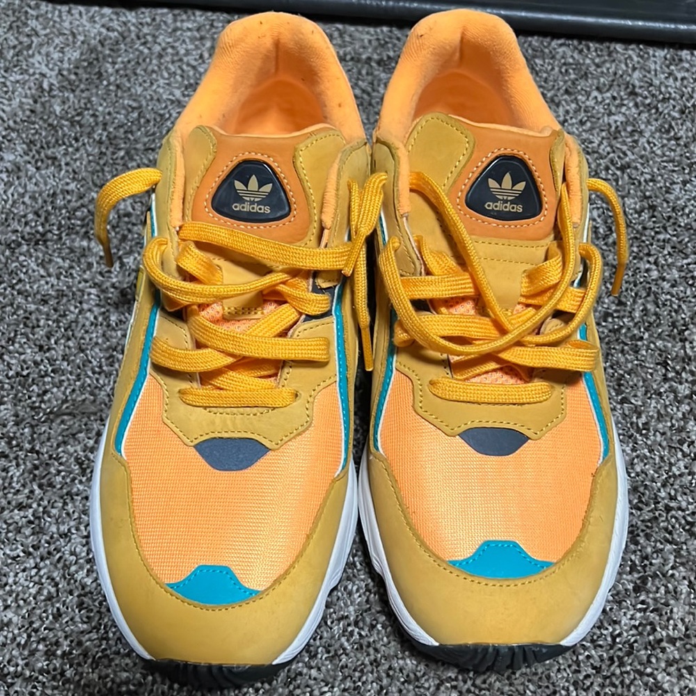 Mens Adidas Running Shoes